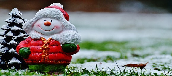snow-man-1061526_640_580x257 TECHNOCENTRE : LA CFDT VOUS SOUHAITE DE TRES BONNES FETES DE FIN D’ANNEE !